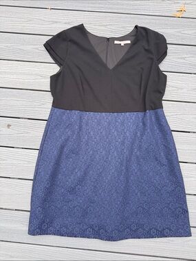 Hutch Black and Navy V-Neck Cap Sleeve Two-Tone Dress